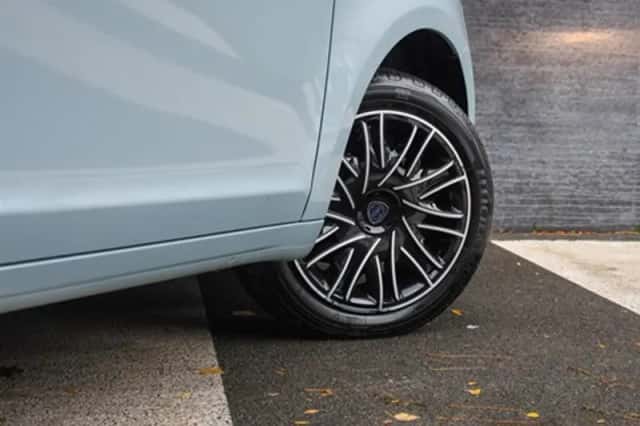 Lancia Ypsilon (2023) thumbnail 7