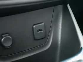 Opel Crossland (2022) thumbnail 24