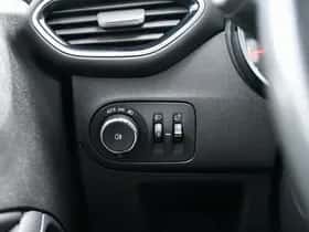 Opel Crossland (2022) thumbnail 30