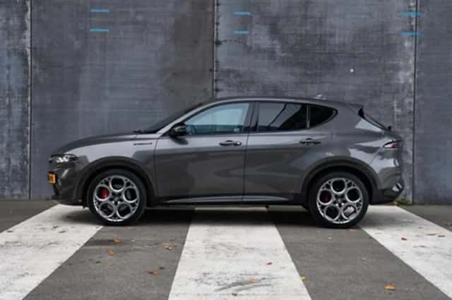 Alfa Romeo Tonale (2022) thumbnail 3