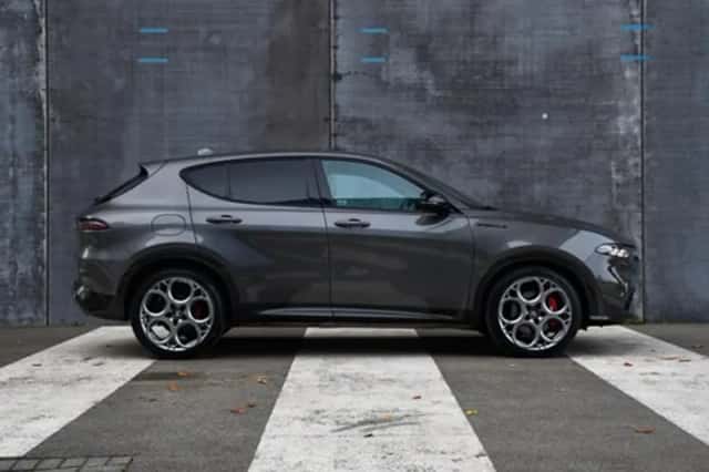 Alfa Romeo Tonale (2022) thumbnail 4