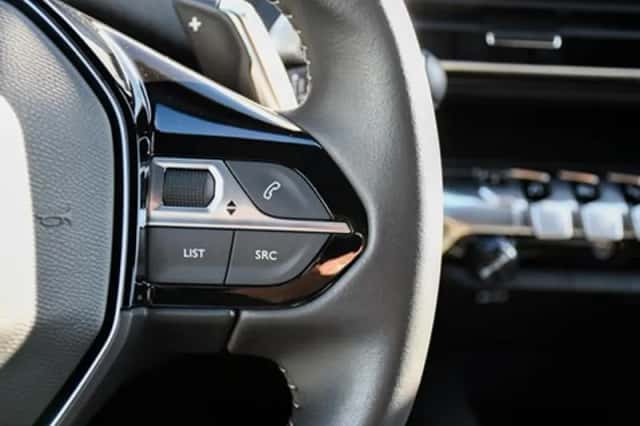 Peugeot 3008 (2024) thumbnail 26