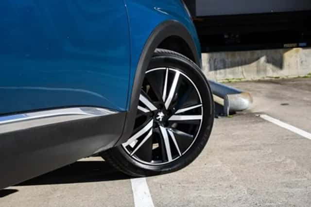 Peugeot 3008 (2024) thumbnail 7
