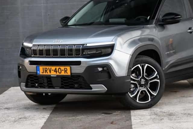 Jeep Avenger (2025) thumbnail 2
