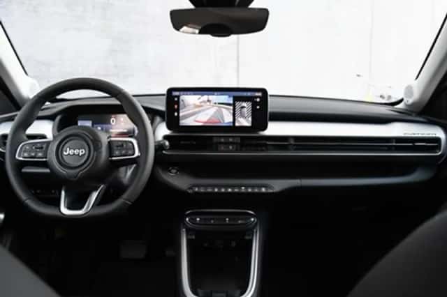 Jeep Avenger (2025) thumbnail 15