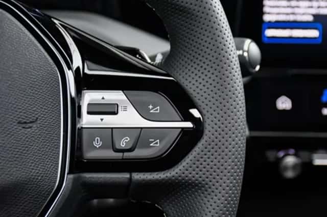 Peugeot 408 (2025) thumbnail 35