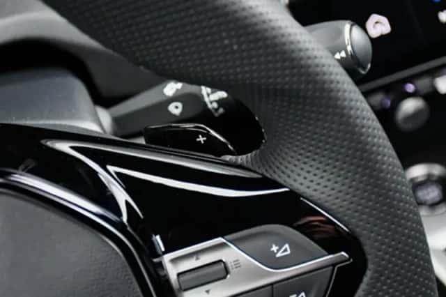 Peugeot 408 (2025) thumbnail 37