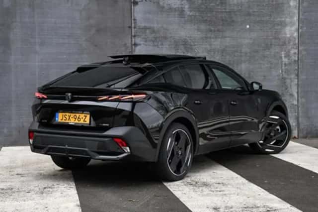 Peugeot 408 (2025) thumbnail 6