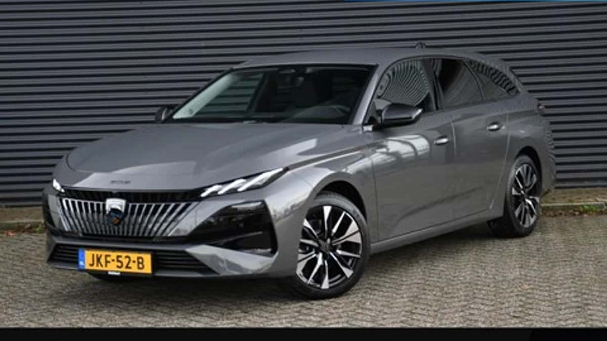 Peugeot 308 (2025) — foto 1