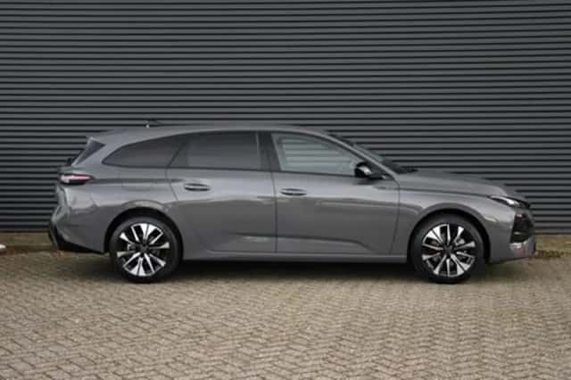 Peugeot 308 (2025) thumbnail 4