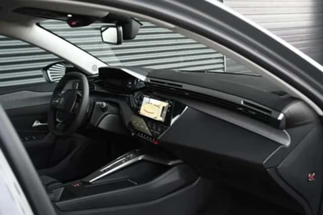 Peugeot 308 (2025) thumbnail 10