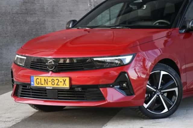 Opel Astra Sports Tourer (2024) thumbnail 2