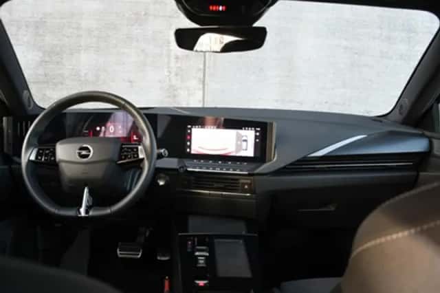 Opel Astra Sports Tourer (2024) thumbnail 13