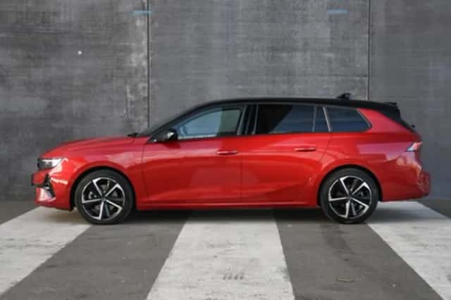 Opel Astra Sports Tourer (2024) thumbnail 3