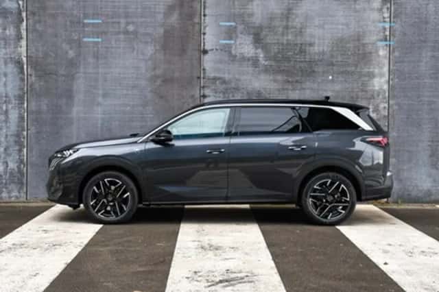 Peugeot 5008 (2026) thumbnail 3