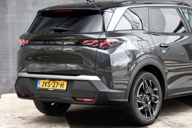 Peugeot 5008 (2026) thumbnail 6