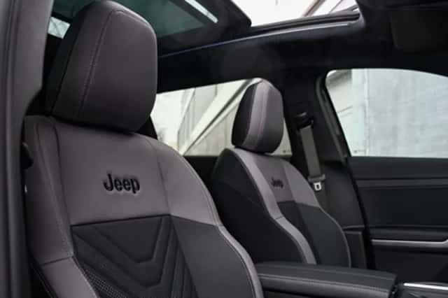Jeep Compass (2026) thumbnail 17
