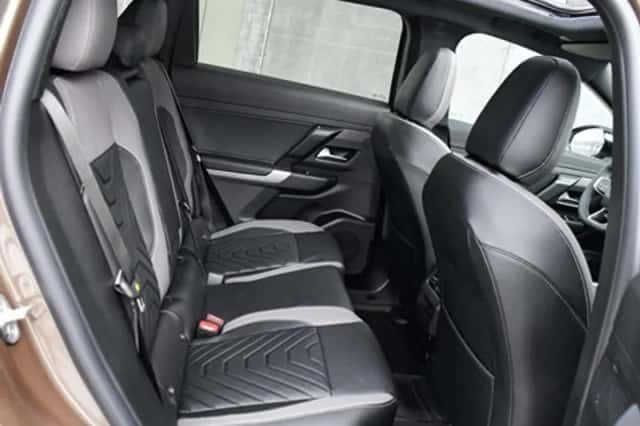 Jeep Compass (2026) thumbnail 21