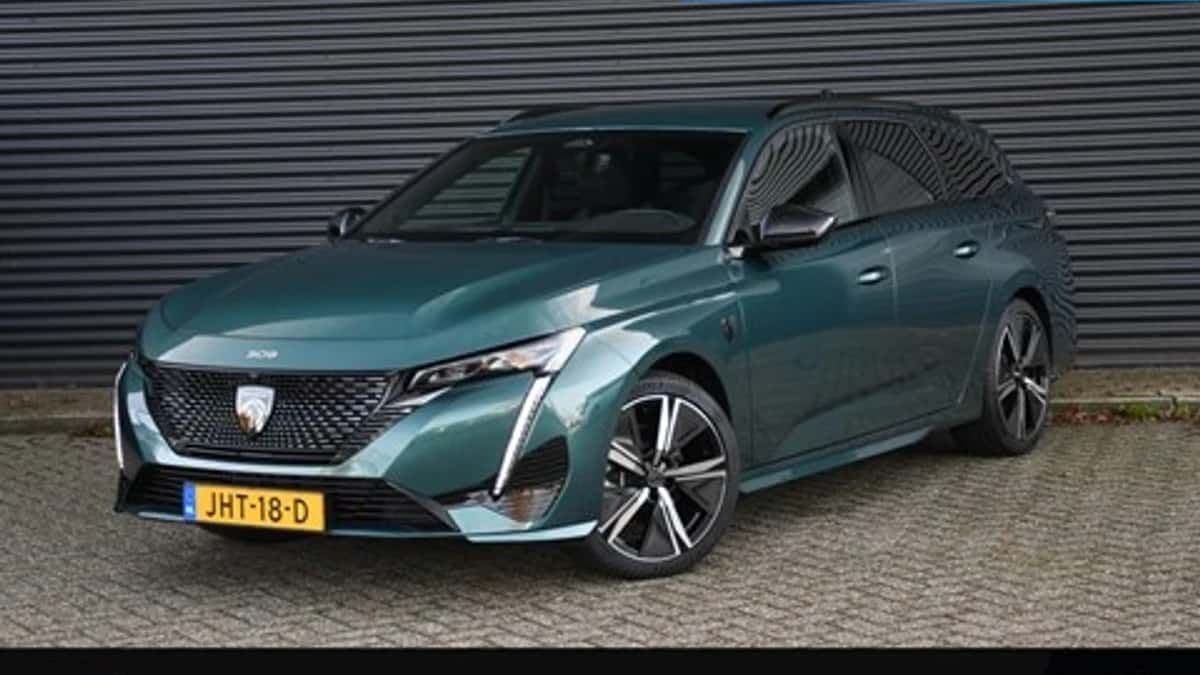 Peugeot 308 (2025) — foto 1