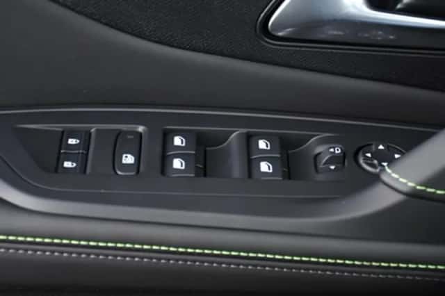 Peugeot 308 (2025) thumbnail 31