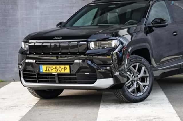 Jeep Compass (2026) thumbnail 2