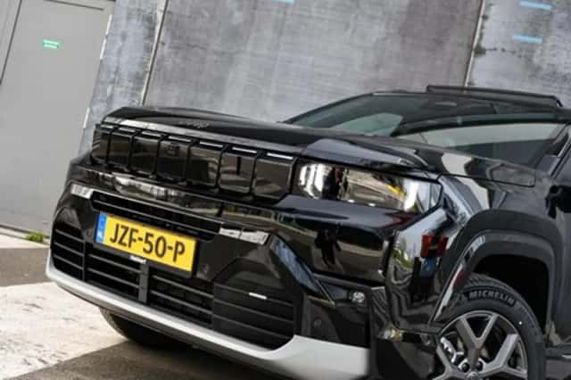 Jeep Compass (2026) thumbnail 3