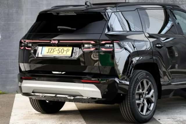 Jeep Compass (2026) thumbnail 8