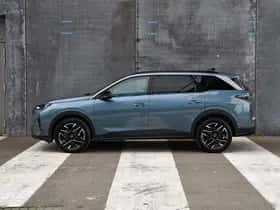 Peugeot 5008 (2025) thumbnail 3