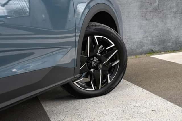 Peugeot 5008 (2025) thumbnail 7