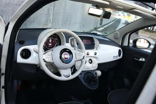 Fiat 500C (2018) thumbnail 15
