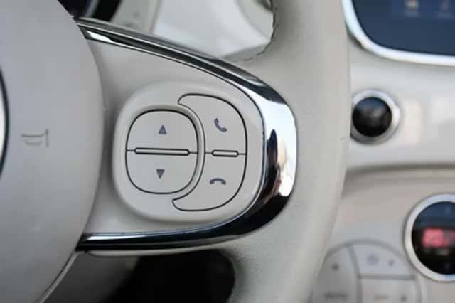Fiat 500C (2018) thumbnail 26