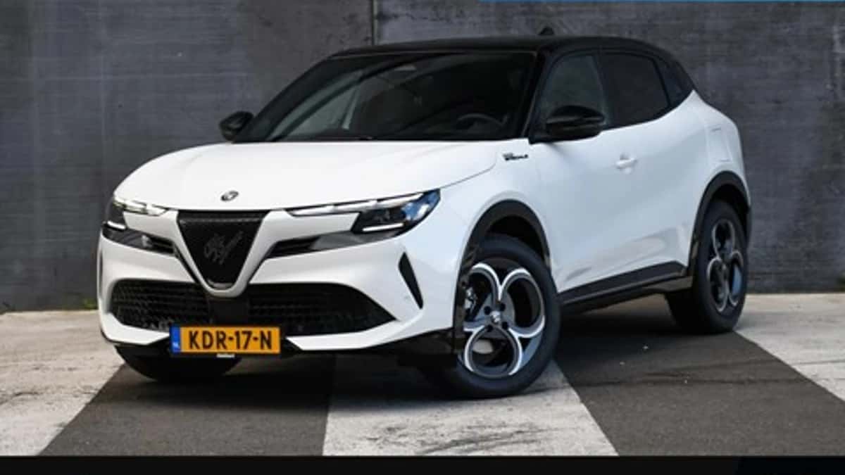 Alfa Romeo Junior (2026) — foto 1