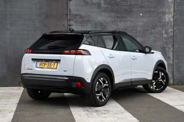 Peugeot e-2008 (2025) thumbnail 5