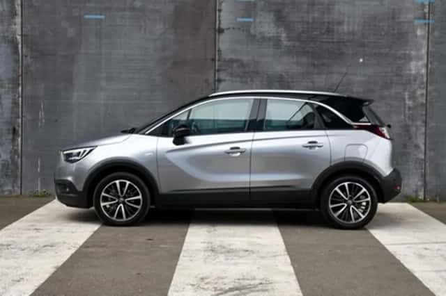 Opel Crossland X (2020) thumbnail 3