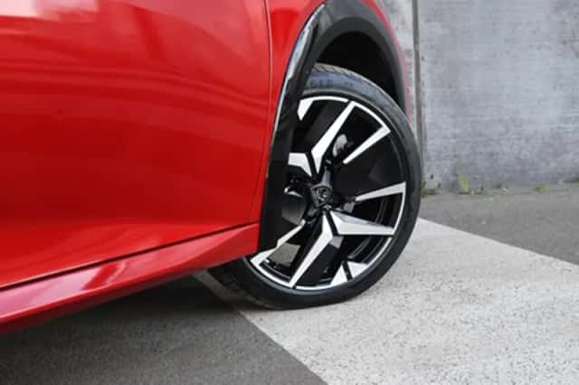 Peugeot 208 (2025) thumbnail 7