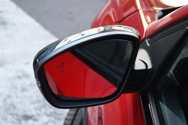 Peugeot 208 (2025) thumbnail 8