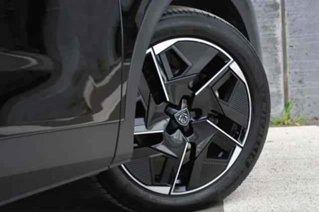 Peugeot 408 (2025) thumbnail 7