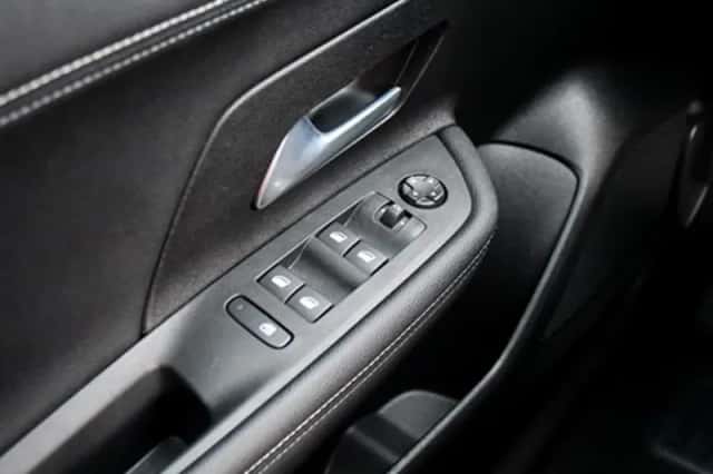 Opel Mokka (2025) thumbnail 28