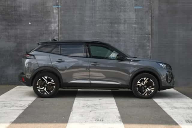 Peugeot e-2008 (2025) thumbnail 4