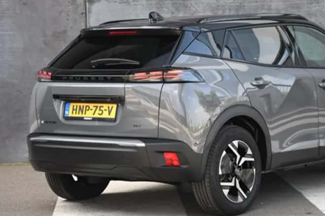 Peugeot e-2008 (2025) thumbnail 6