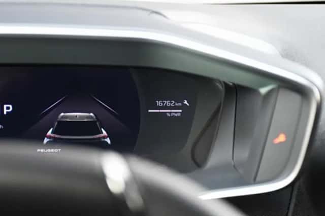 Peugeot e-2008 (2025) thumbnail 17
