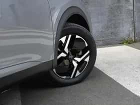 Peugeot e-2008 (2025) thumbnail 7