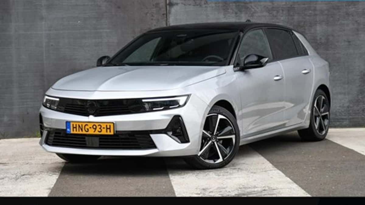 Opel Astra (2025) — foto 1