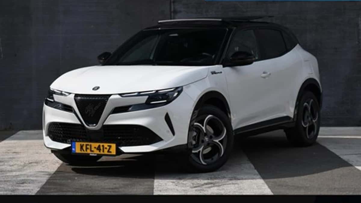 Alfa Romeo Junior (2026) — foto 1