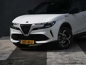 Alfa Romeo Junior (2026) thumbnail 2
