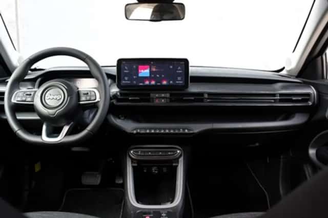 Jeep Avenger (2025) thumbnail 13