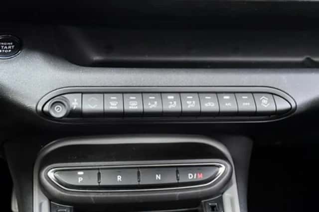 Jeep Avenger (2025) thumbnail 23