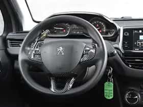 Peugeot 208 (2018) thumbnail 14