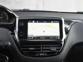 Peugeot 208 (2018) thumbnail 18