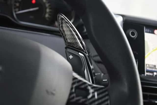 Peugeot 208 (2018) thumbnail 24